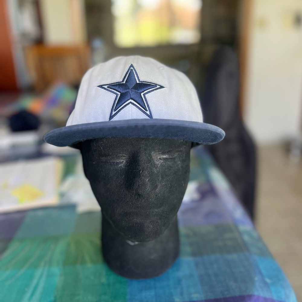 Dallas cowboy football flat bill baseball cap. 7 1/4
